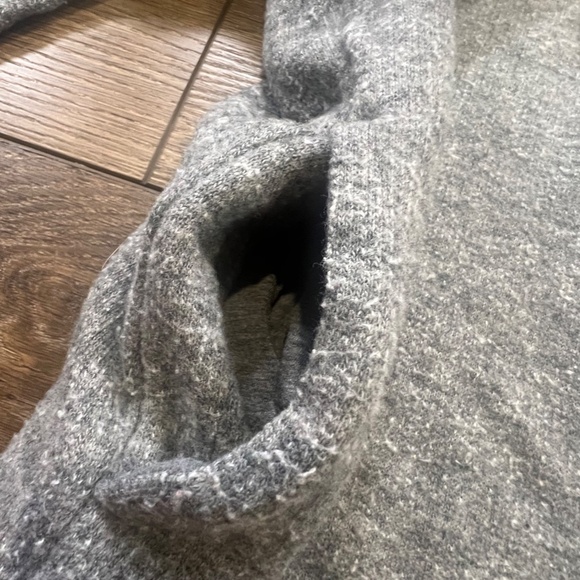 J. Crew Brushed Wool Funnel Neck Sweatshirt Womens M Gray Casual Warm Winter - Picture 5 of 16